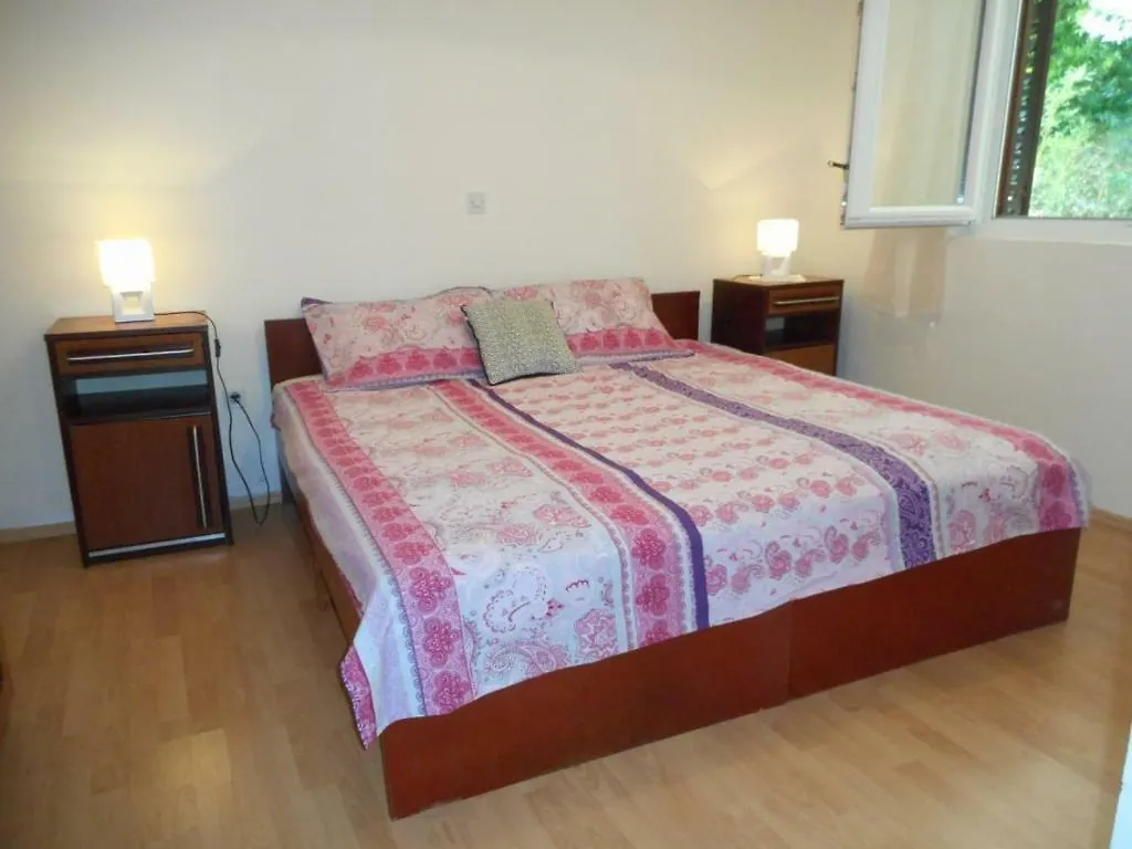 Apartments Maja 221 普拉 0*,  克罗地亚